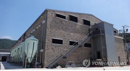 닭똥 치우니 돼지똥?…화순군 동면스마트 축사 조성 주민 반발