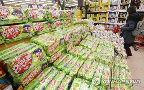 홈런볼·맛동산의 롱런…올해 대형마트서 가장 많이 팔려