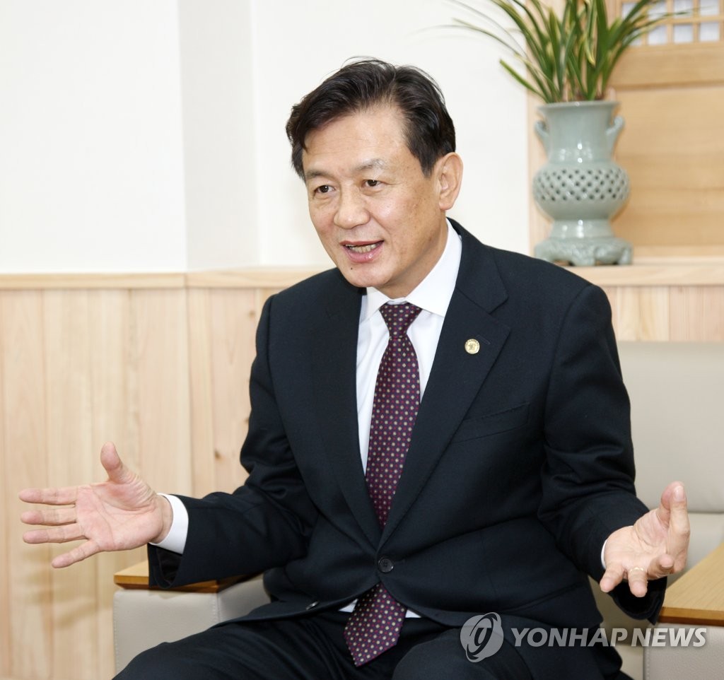 김병우 충북교육감 학교 민주주의 등 추진