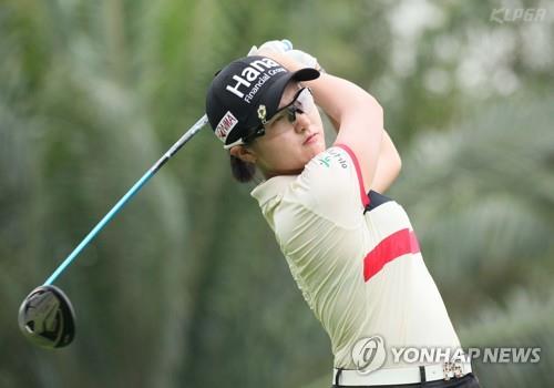 [권훈의 골프산책] 드림투어에 공 들이는 KLPGA
