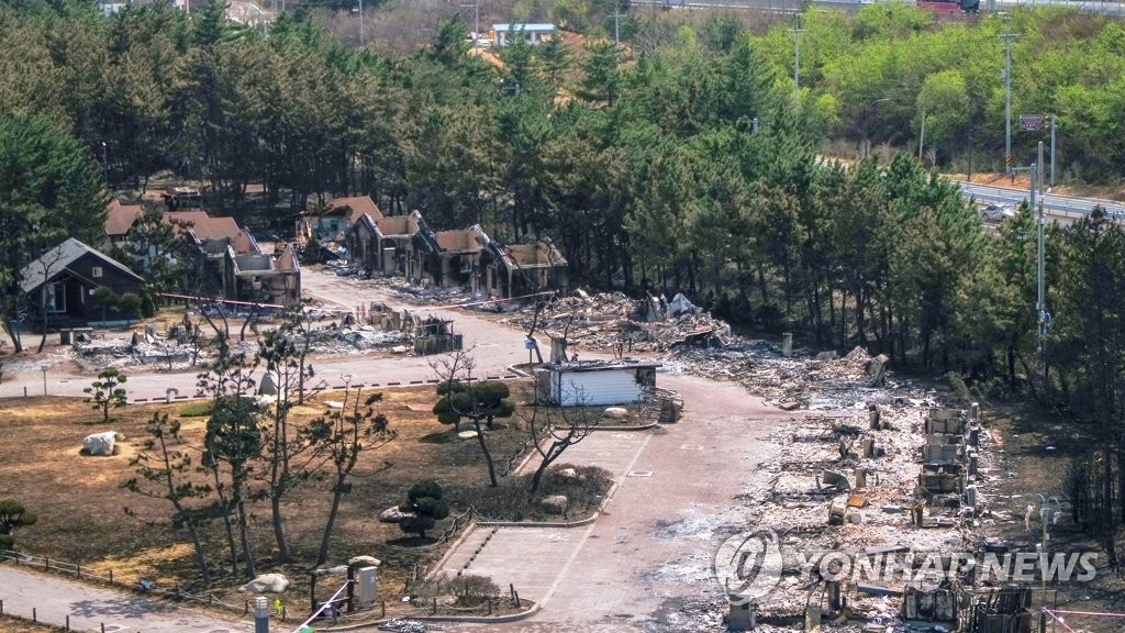 흔적만 남은 오토캠핑장