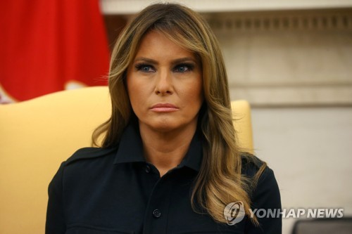 10대 아들 둔 트럼프, 가향 전자담배 시장서 퇴출 선언(종합)
