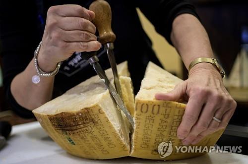 미국산 모차렐라는 이제 중국서 모차렐라 아니다