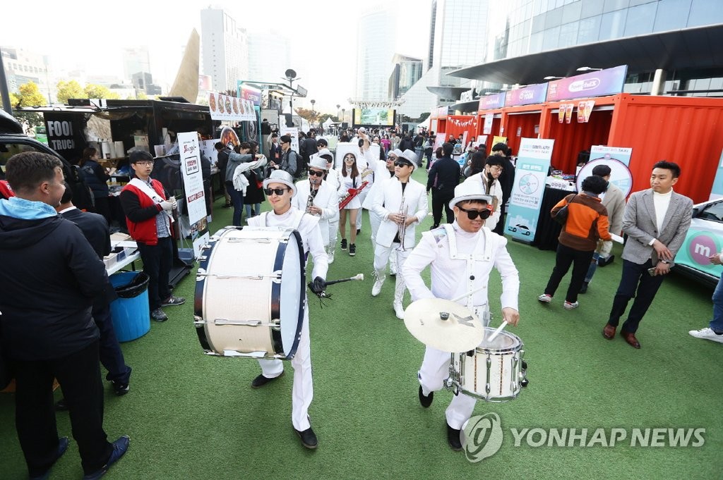 볼거리 살거리 가득 쇼핑마켓