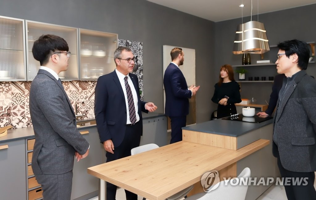넵스 논현 쇼룸에서 만난 독일 명품 주방가구