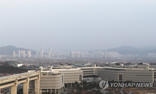 성탄절에 불청객 미세먼지…세종·충청, 내일 비상저감조치