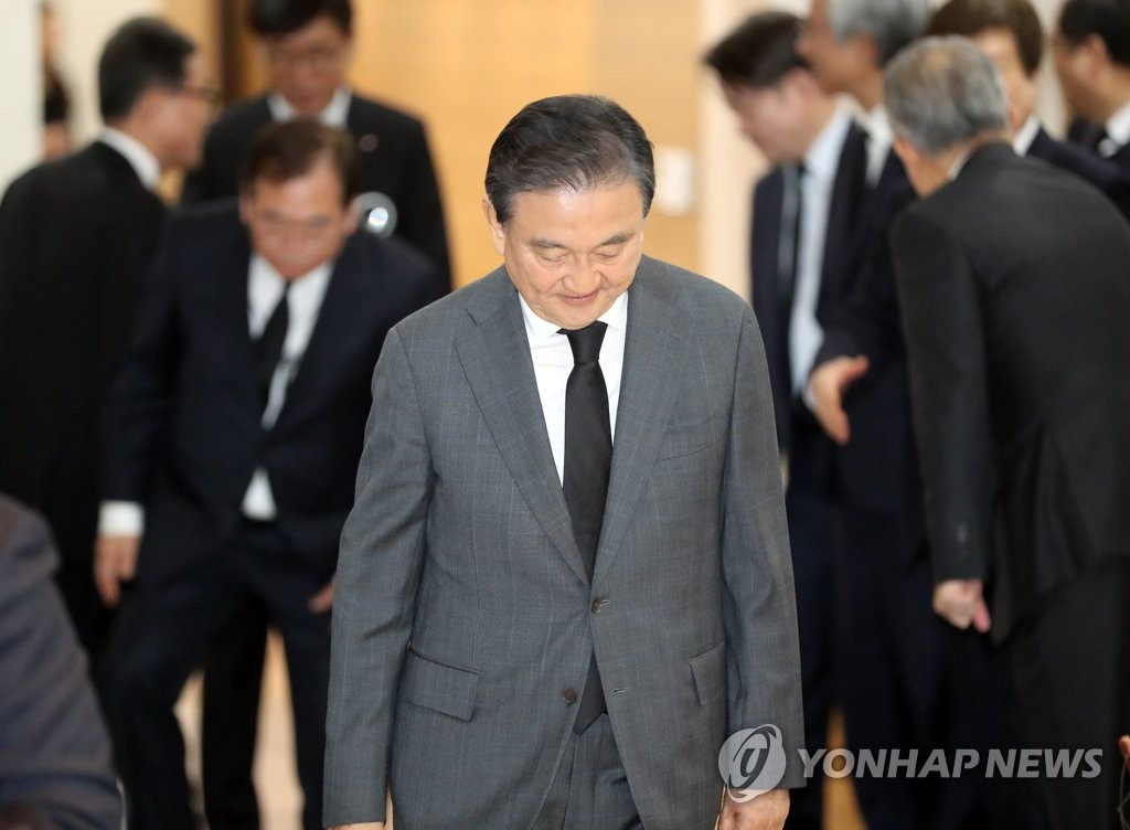 조문 마친 홍석현 회장
