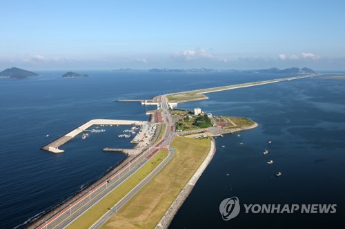 전북도 연내 새만금 수질목표 달성 어렵다…개선사업 연장해야