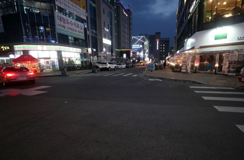코로나19 여파 한 달새 썰렁해진 청주 주요 상권