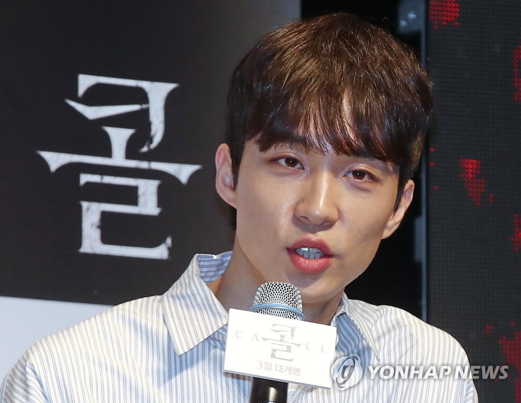 콜 연출한 이충현 감독