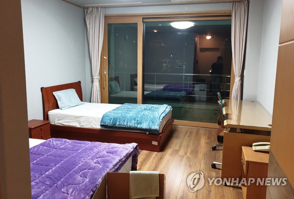 런던에서 입국해 코로나19 검사 결과 기다리는 교민 숙소 내부 모습