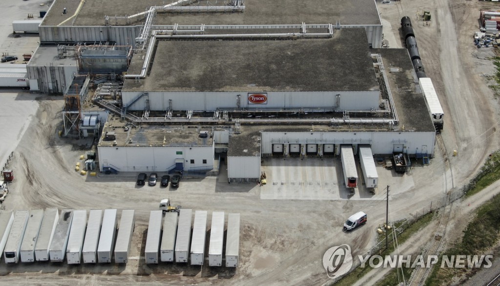 코로나19로 미 육가공 공장 잇단 폐쇄…육류 공급부족 우려