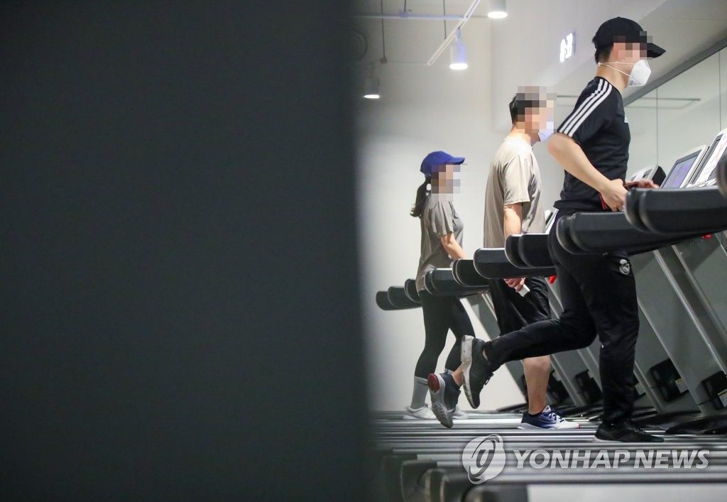 헬스장 운영 재개, 다시 돌아가는 러닝머신