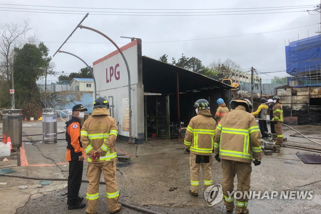 광주 LPG충전소 화재, 37시간 만에 진화완료