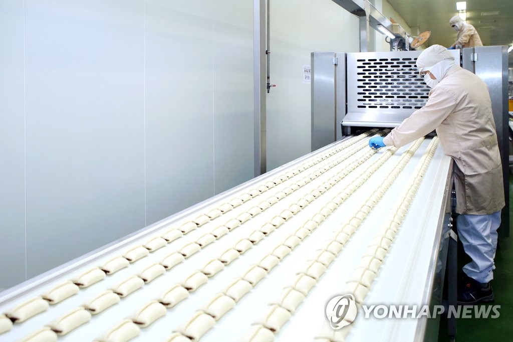 홈플러스, 몽블랑제 베이커리 개편