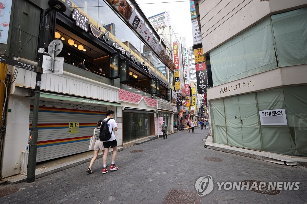 코로나19 장기화에 늘어나는 상점 임대