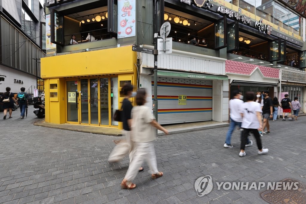 코로나19 장기화에 늘어나는 상점 임대