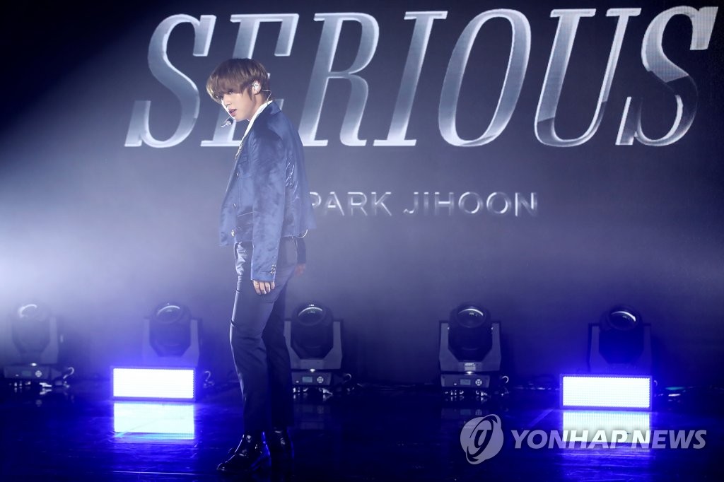 박지훈, 시리어스로 컴백