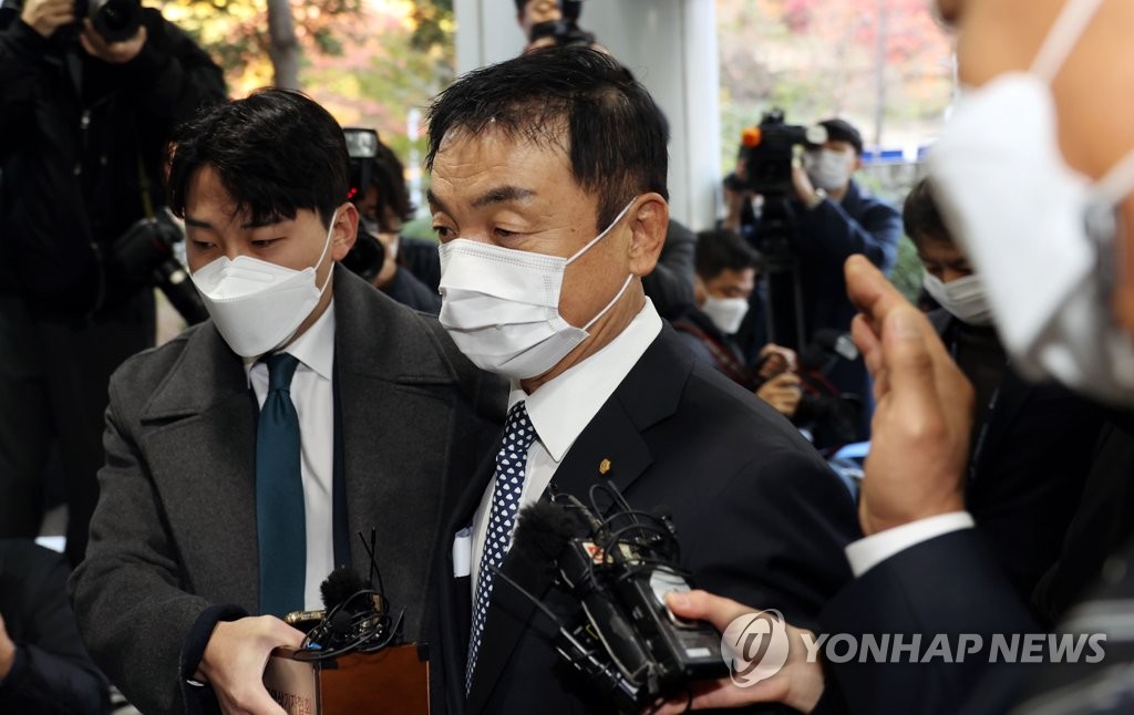 법정 향하는 권오수 도이치모터스 회장