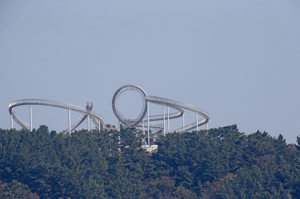 포항 체험형 조형물 스페이스워크 강풍에 출입 통제