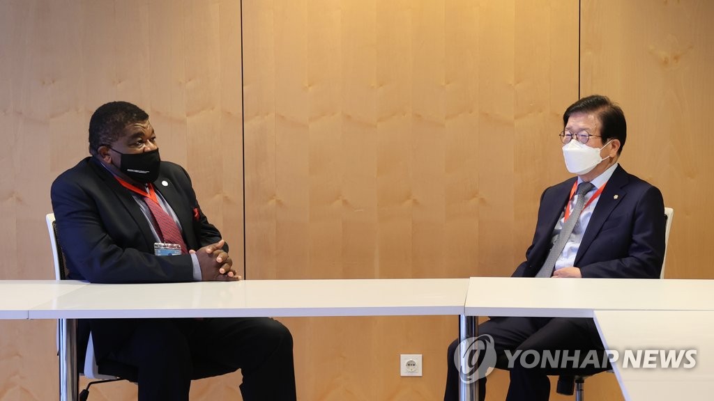 마틴 춘공 IPU 사무총장 만나는 박병석 국회의장