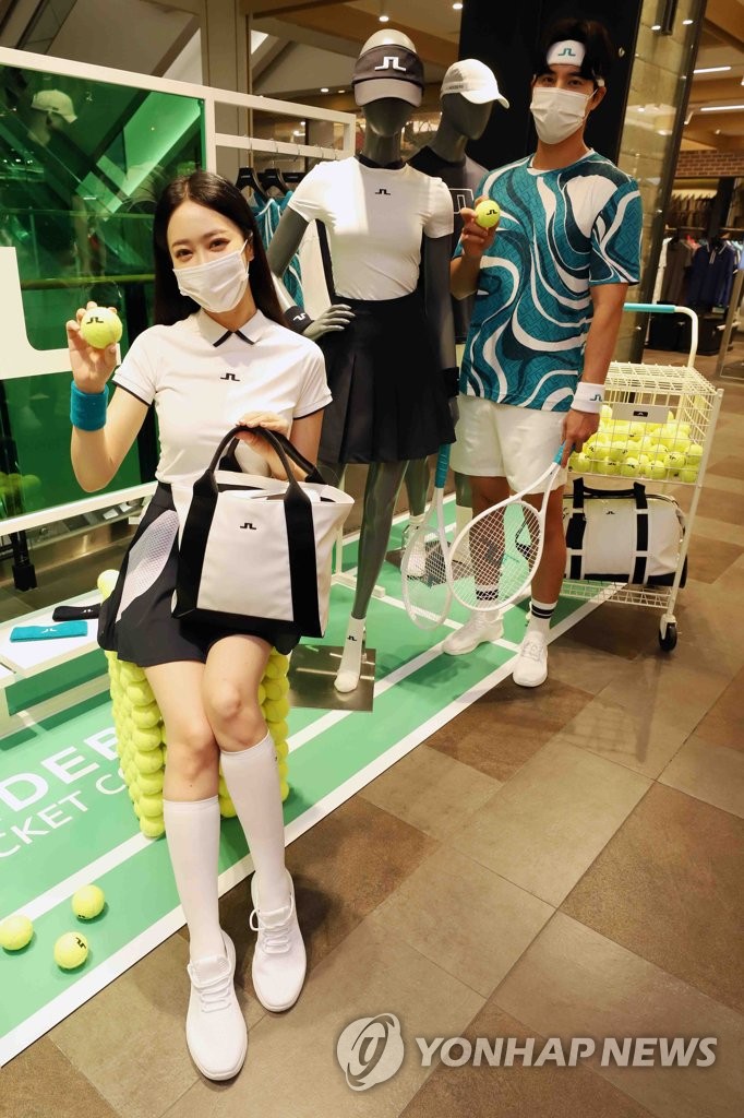 신세계 강남점, 제이린드버그 테니스 컬렉션 선보여