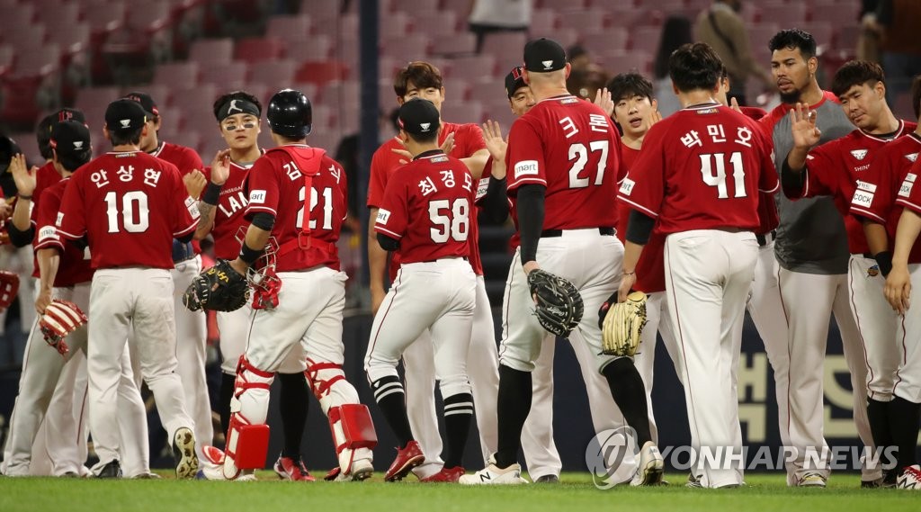SSG, KIA 8-1로 꺾고 5연승 질주