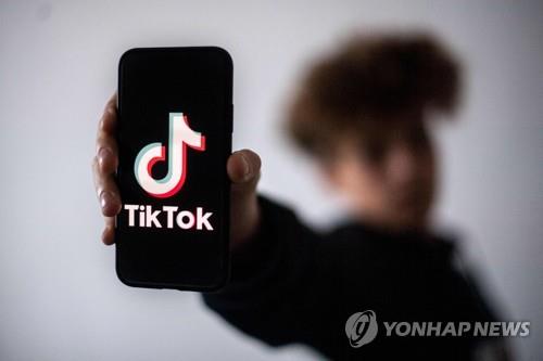 아이 죽음 부른 기절 챌린지에 美 부모들 틱톡 고소