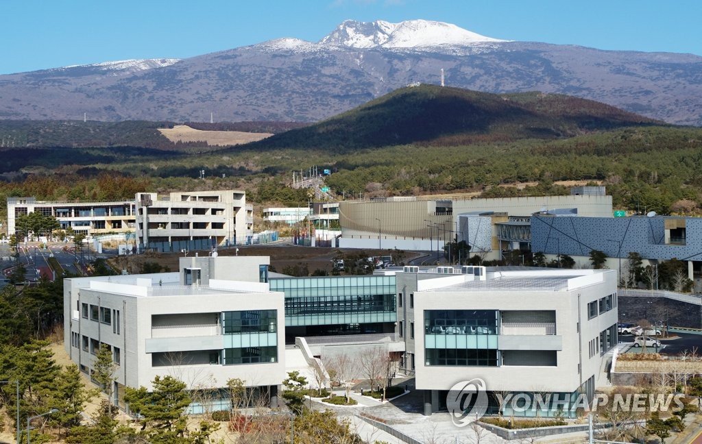 제주헬스케어타운 내 건물 임차 법인도 병원 설립 가능해지나