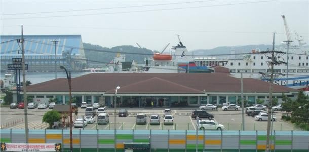 동해항 국제여객터미널 내 환전소·매점 운영 재개