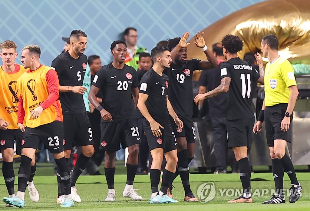 캐나다, 시작하자마자 골