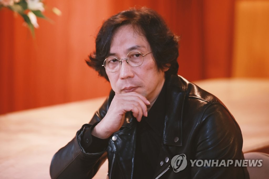 유키사다 이사오, 강렬한 눈빛
