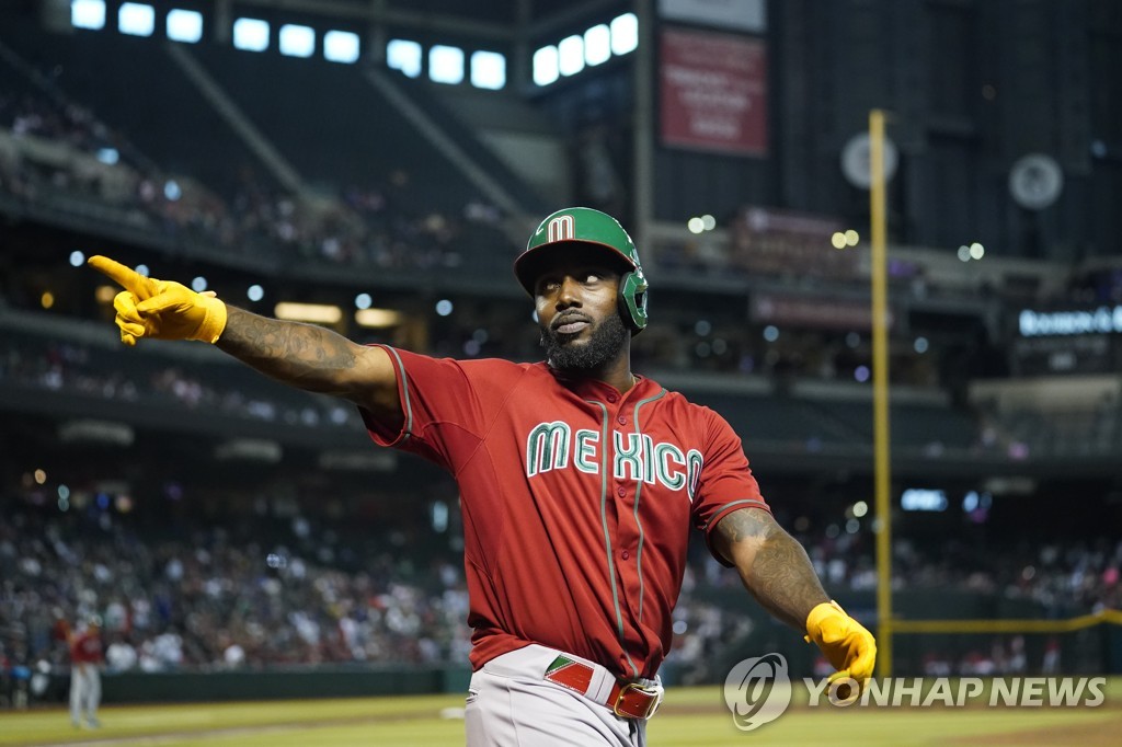 [WBC] 멕시코, 캐나다 10-3 대파…14년 만에 8강 진출