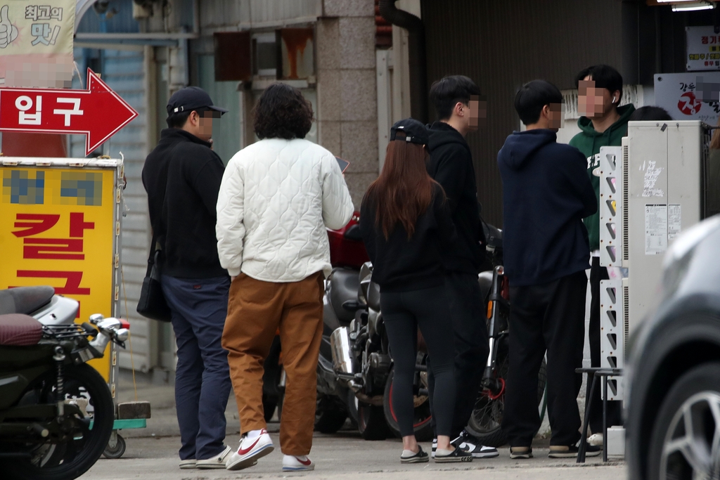 [르포] 지금이 강릉 유명 맛집 찾을 최적기…대기 줄 사라진 이유