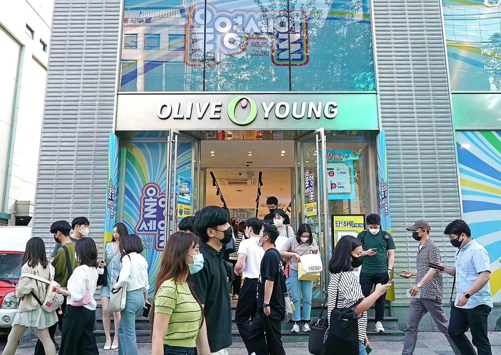 CJ올리브영 코로나 사태 3년간 중소기업 브랜드 300여개 발굴