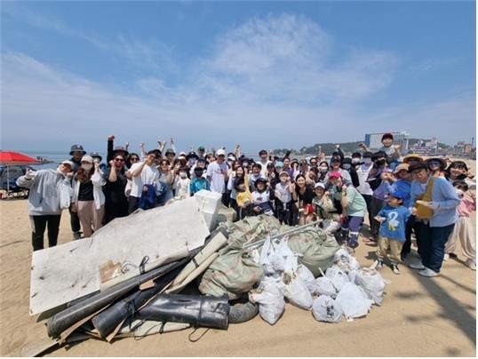 해수부, 양양 하조대 해변에서 G20 해변청소의 날 행사