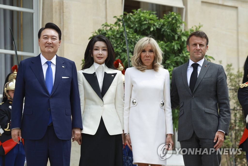 마크롱 프랑스 대통령 관련자료 2