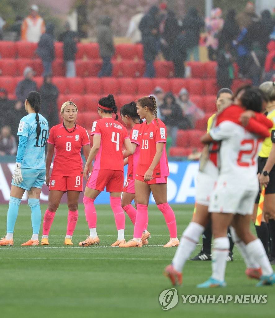 16강 가능성 희박, 모로코 전 0-1 패