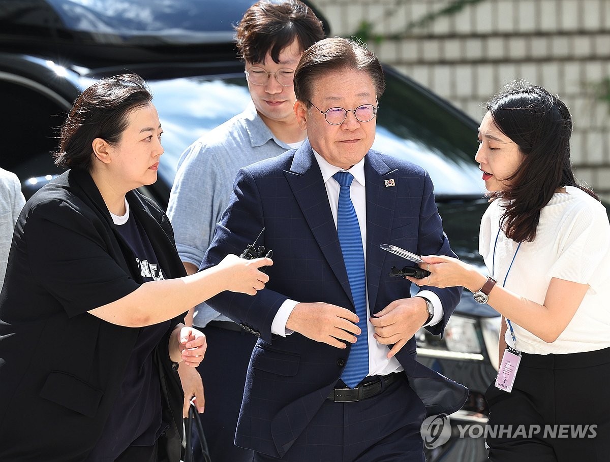 법정 향하는 이재명