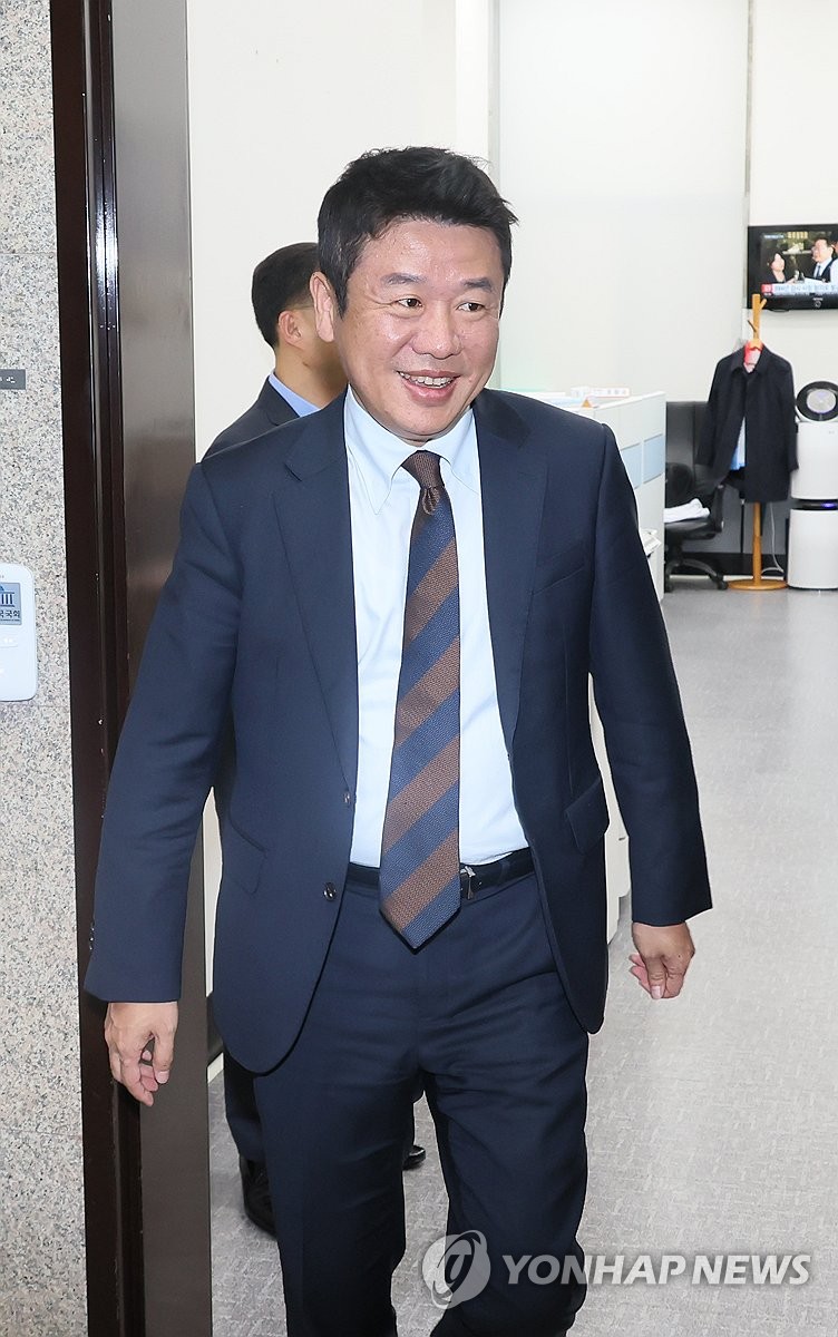 유의동 정책위의장, 김기현 대표와 비공개 간담회