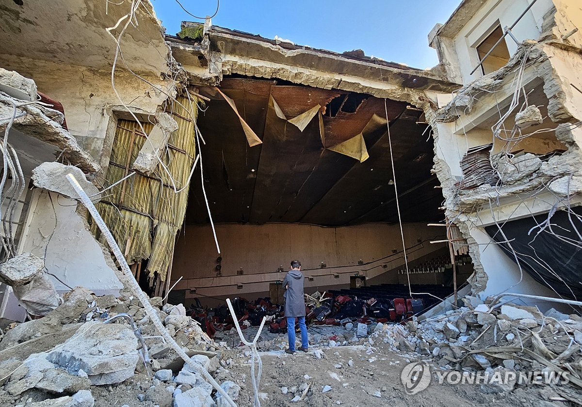 역사 속으로 사라져가는 원주 아카데미극장