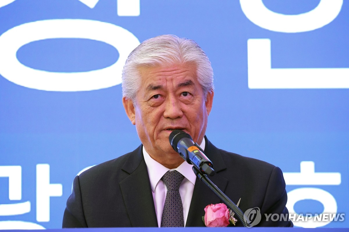 올림픽회관 재개관식, 축사하는 이상헌 위원장