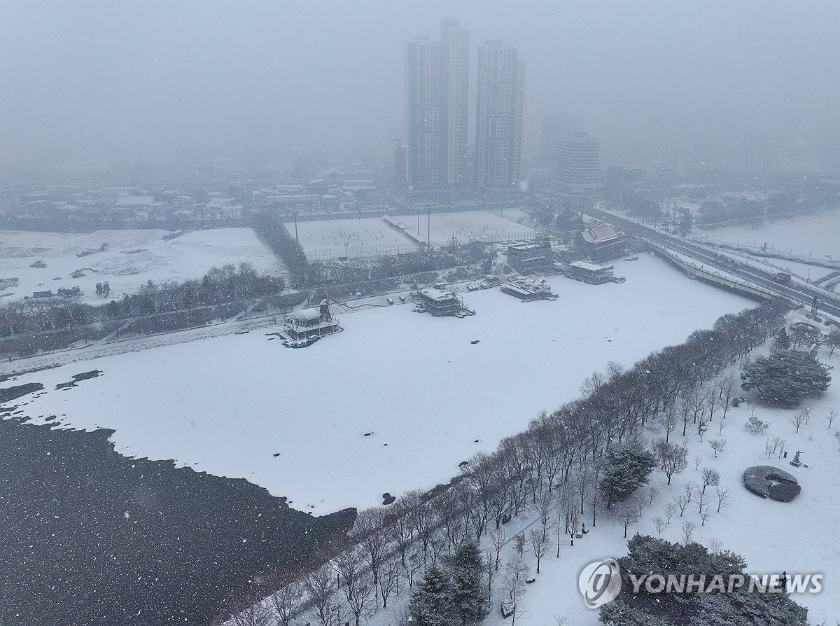 함박눈 내리는 춘천