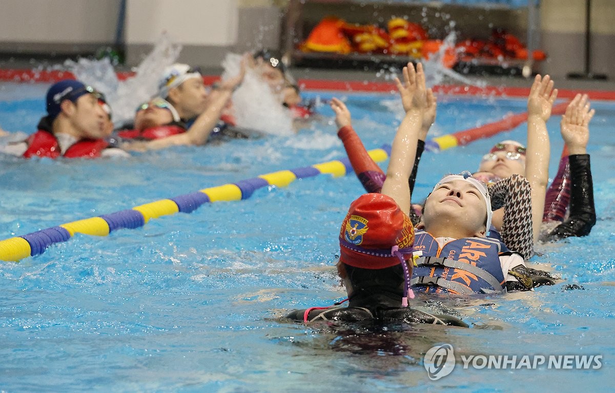 생존수영 연수받은 초등 교원