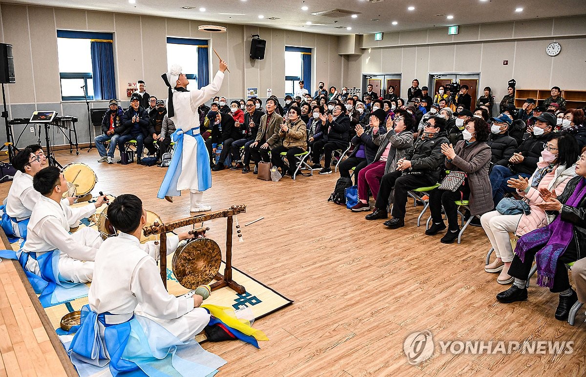 해군 교육사 찾아가는 행복 음악회