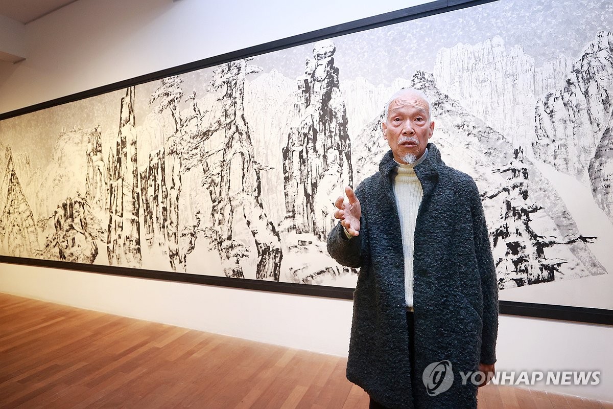 소산비경 소개하는 박대성 화백