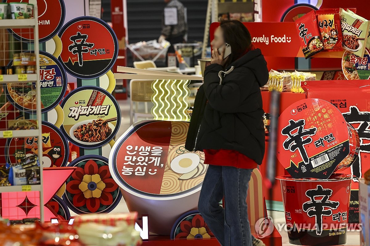 인기 라면 1위는 신라면…과자 새우깡·맥주 카스
