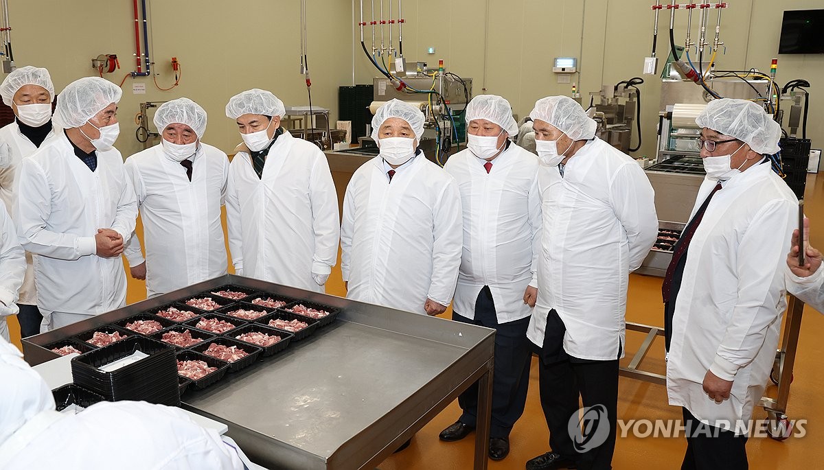 화마 폐허 딛고 다시 일어서자