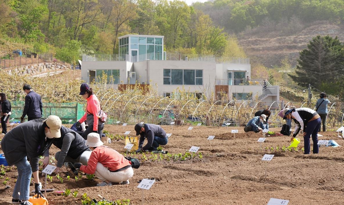 중랑구, 구민 대상 중랑행복농장 텃밭·배나무 분양