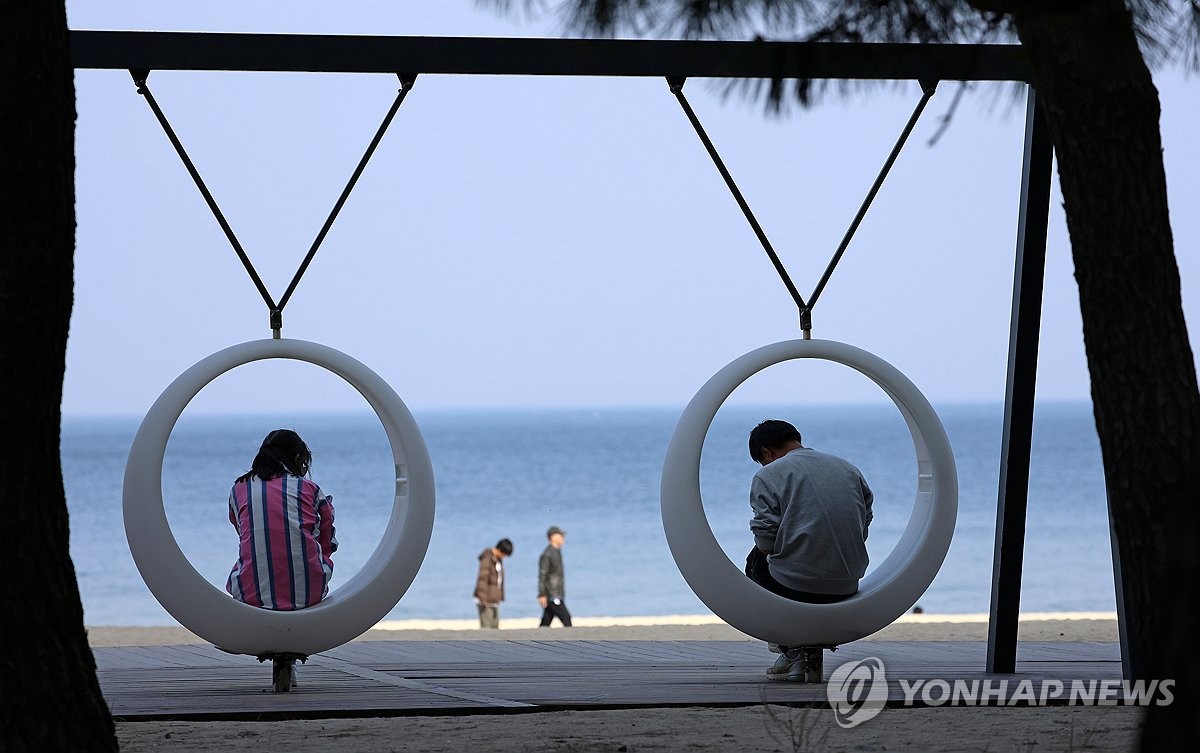 그늘이 좋은 봄날